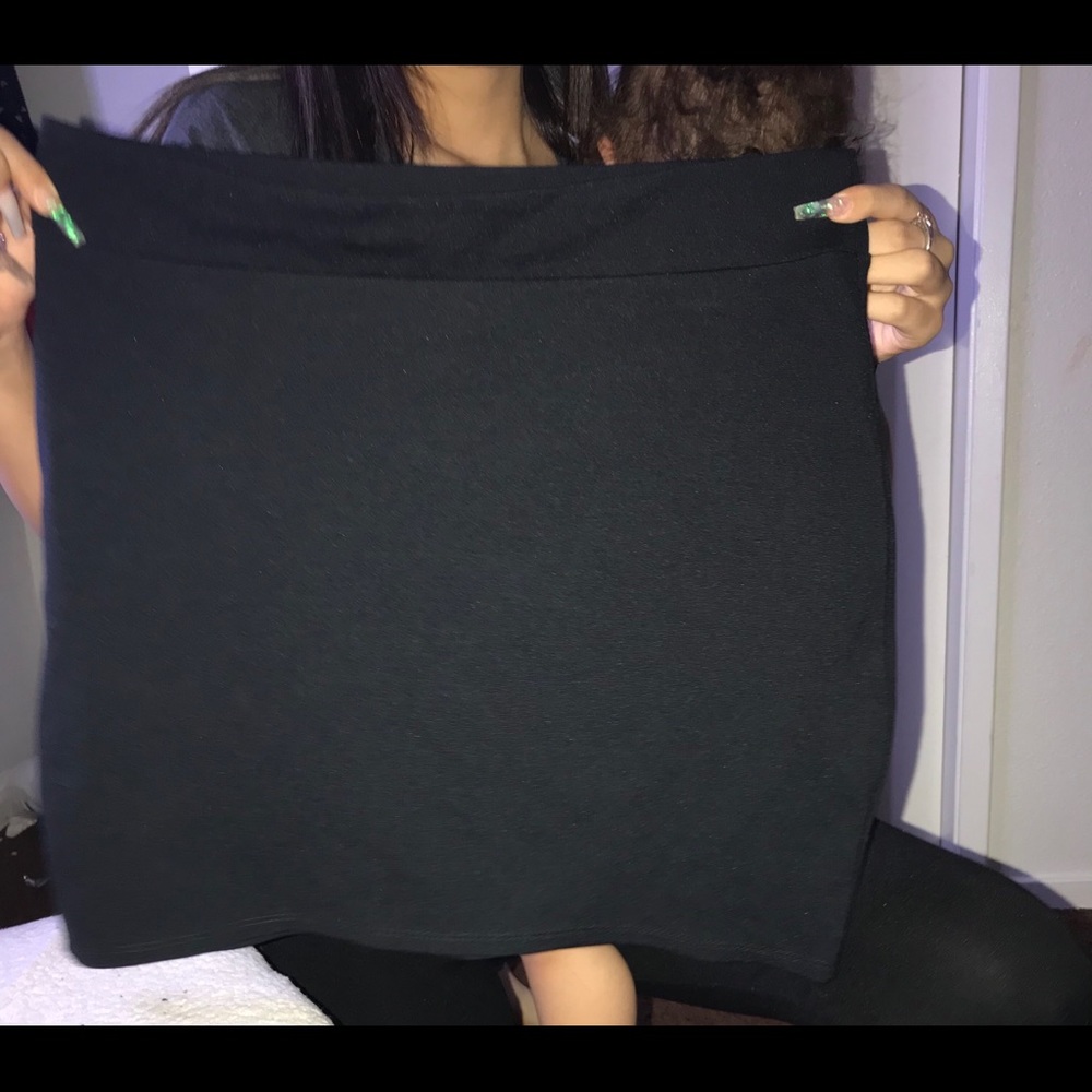 Women’s skirt